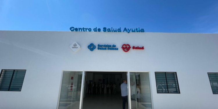 Inauguran Centro de Salud de Ayutla
