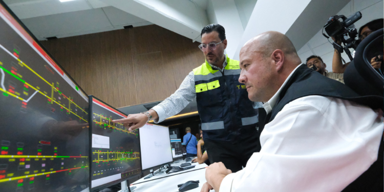 Entrega Enrique Alfaro proyecto de automatización de la Línea 1 de Mi Tren a través de la creación del nuevo Sistema de Control de Trenes y Señalización con más de 700 mdp; los usuarios viajarán con mayor seguridad, comodidad y eficiencia