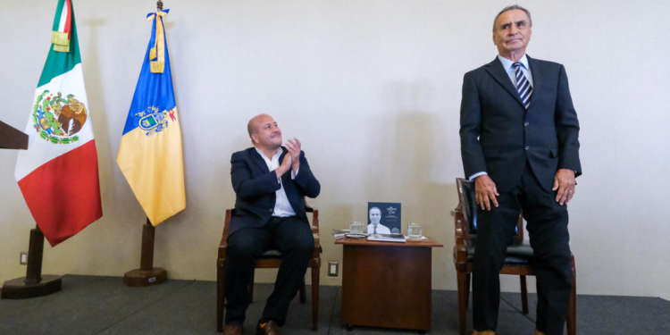 Reconocen trayectoria de “El Güero Real” 