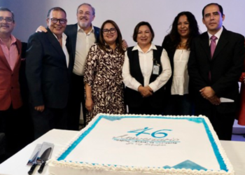 Celebran 46 años del HGO “Zoquipan” y homenaje en el Día del Médico
