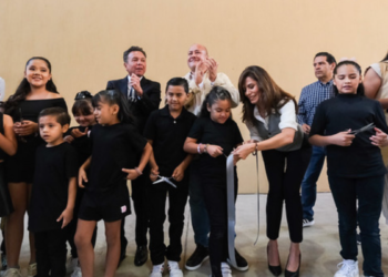 Inauguran Enrique Alfaro, Pablo Lemus y Verónica Delgadillo el primer Centro Colmena del Gobierno de Jalisco en el parque Agua Azul