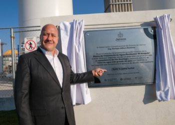 Entrega Enrique Alfaro ampliación y modernización de la planta de tratamiento «El Ahogado»