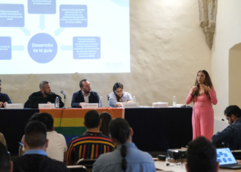 Presentan Guía de Atención a la Población LGBTQ+ en Instituciones de Salud Mental
