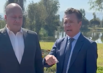 Asisten Enrique Alfaro y Pablo Lemus a la firma del Acuerdo Nacional por el Derecho Humano al Agua y la Sustentabilidad donde pudieron dialogar con la Presidenta de México, Claudia Sheinbaum