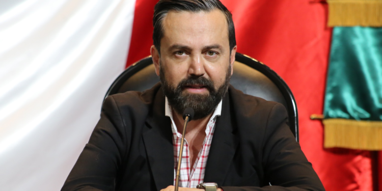 Paquete Económico 2025 prioriza bienestar social: Arturo Ávila