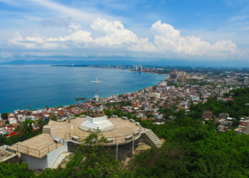 Estima Secturjal derrama por mil 909 mdp en Jalisco en el último puente largo del año