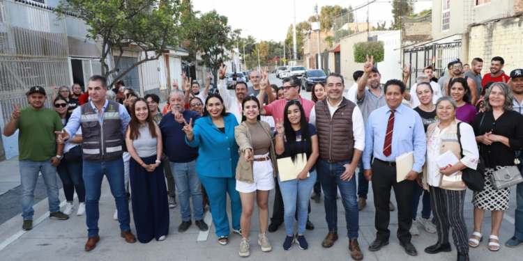Zapopan entrega la remodelación de calle Catemaco, en la colonia Marcelino García Barragan