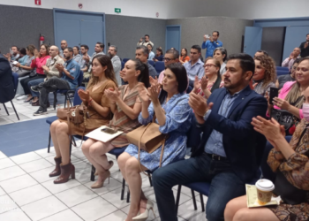 Entregan nombramientos definitivos y reconocimientos por antigüedad a personal del Instituto Jalisciense de Cancerología