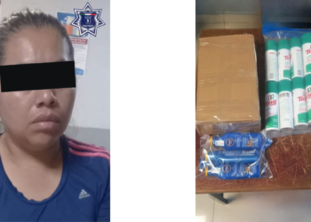 Policías de Zapopan detienen a Femenina por presunto robo a negocio