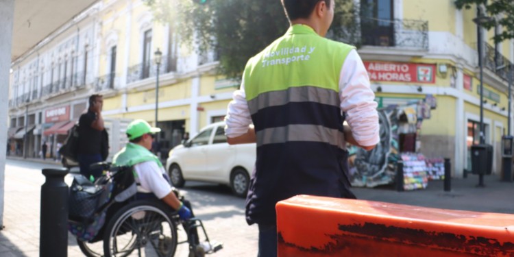 Gobierno de Guadalajara anuncia colocación de barreras físicas, señalética e incremento de agentes de movilidad.