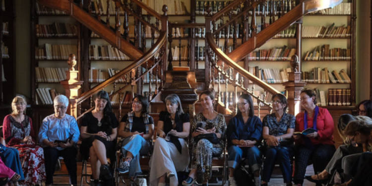 ‘’Nosotras nos encontramos pronto’’ reúne a más de 40 mujeres escritoras en el Edificio Arroniz