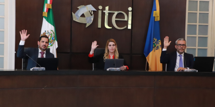 Refrenda ITEI postura de rechazo a Reforma Constitucional que elimina a los Organismos Autónomos