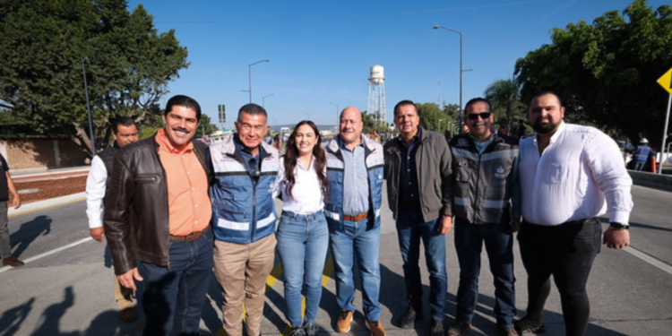 Entrega Enrique Alfaro nuevo puente vehicular sobre el Río Zula en Ocotlán con inversión de 109 mdp