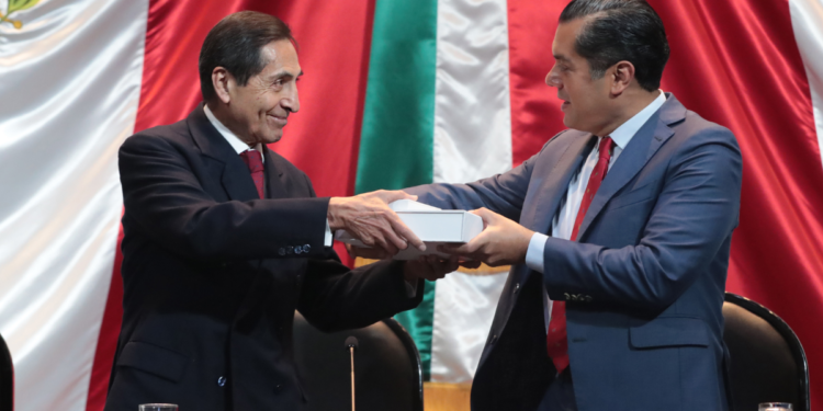 Reciben el Paquete Económico para el Ejercicio Fiscal 2025