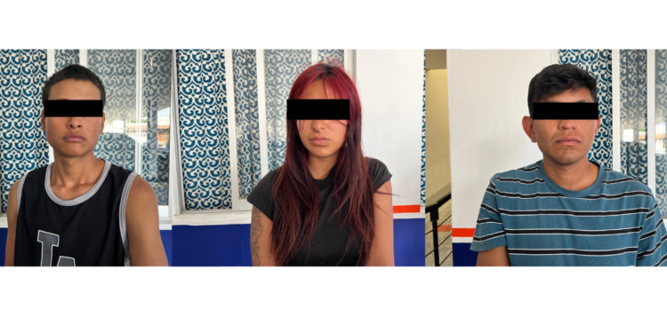 Dos hombres y una mujer detenidos con arma de fuego