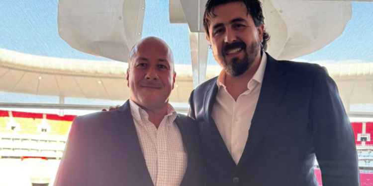 Enrique Alfaro Ramírez, nuevo Director Técnico de las Chivas