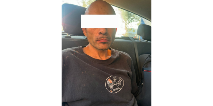 Policías de Tlaquepaque Arrestan a Hombre por Presunta Violencia Familiar