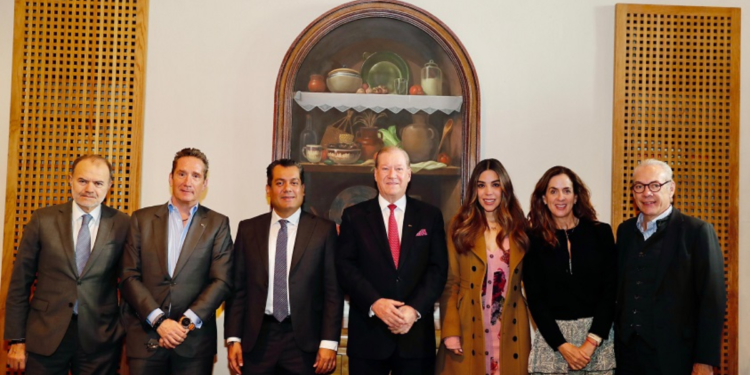 Dialoga Sergio Gutiérrez Luna con la ABM sobre la importancia de comunicar desde el Legislativo las acciones para transformar al país