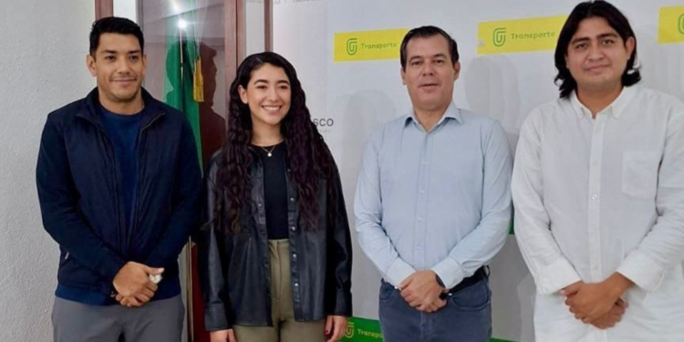 Con diálogo productivo y respetuoso, Secretaría de Transporte alcanza acuerdos con FEU para mejora conjunta del transporte público en la entidad