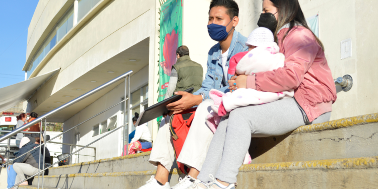 A hidratarse, vacunarse y abrigarse estos días de frío: especialista