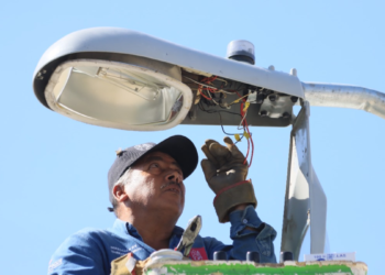 Mejoran Iluminación en la Colonia Cerro del Jagüey en Tlaquepaque