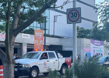 Se Activa Alarma Contra Incendios y Evacúan a Personas al interior del CISZ en Zapopan