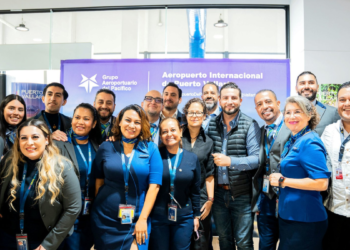 Fortalece Puerto Vallarta conectividad aérea con nueva ruta de Alaska Airlines directa a Nueva York