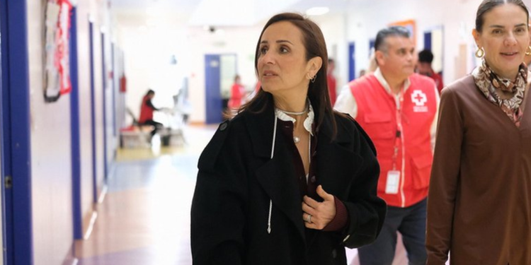 Visita DIF Jalisco albergues de personas migrantes en Tijuana, Baja California, para conocer sus modelos de atención