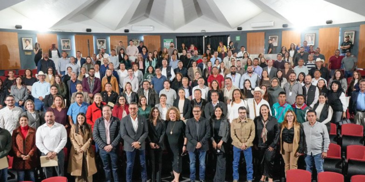 Recibirán apoyos escolares más de 1 millón de estudiantes en Jalisco