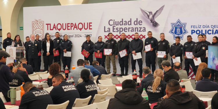 Reconocen por su desempeño a las y los Policías de Tlaquepaque