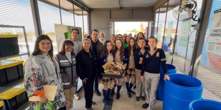 Realizan recorrido inmersivo en Punto Verde Metropolitano de Zapotlanejo