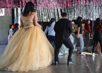 DIF Zapopan celebra los XV años de sus pupilas