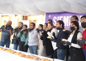 Gobierno de Tlajomulco lleva a cabo la tradicional partida de Rosca de Reyes