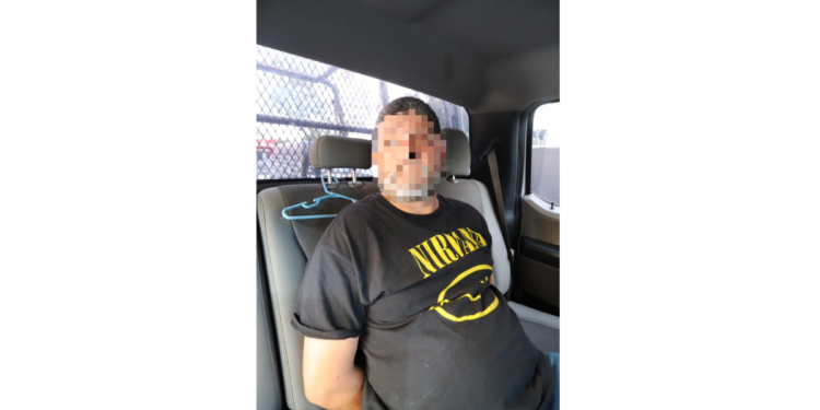 Detienen a hombre y recuperan vehículo robado en el Centro Histórico de Tlaquepaque