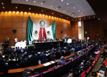 Grupos parlamentarios debaten en la Comisión Permanente decisión del Comité de Evaluación del PJF de suspender elección de juzgadores