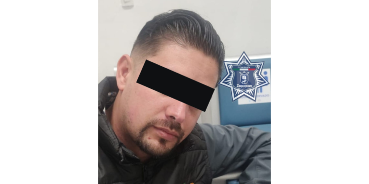 Detienen a hombre con presunta arma de fuego en colonia Bugambilias, Zapopan