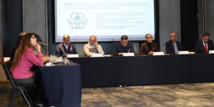 Impulsa SSJ seis Ejes Estratégicos en Salud para Jalisco