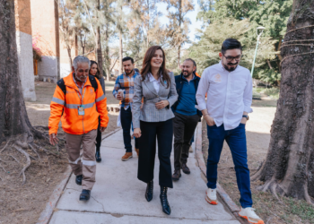 Celebra Verónica Delgadillo a los jardineros de Guadalajara