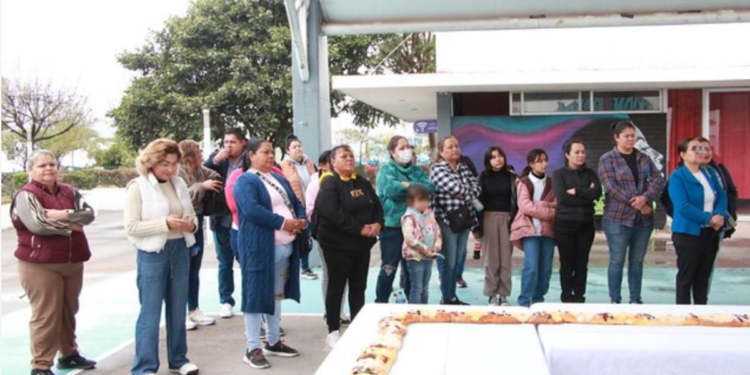 Parten mega Rosca de Reyes en localidades de Tlajomulco