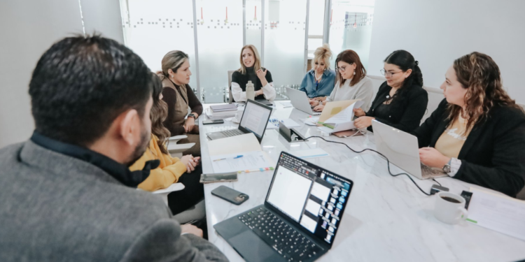 Concretan SISEMH y Fiscalía del Estado agenda de trabajo coordinado a favor de las mujeres y niñas de Jalisco