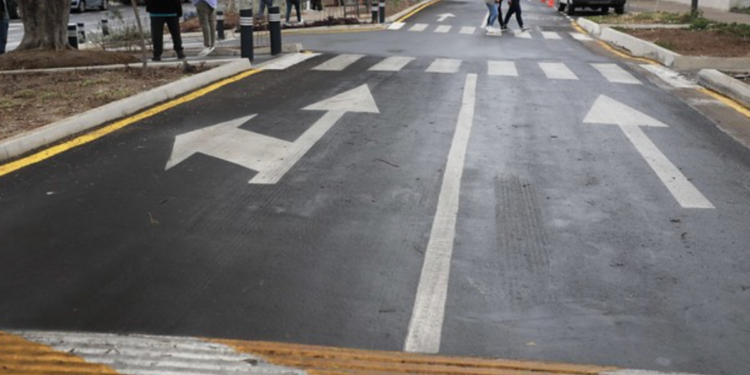 Vecinos de la colonia Santa Margarita estrenan parque lineal