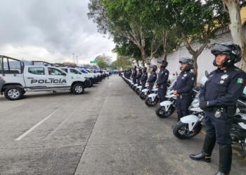 Entrega patrullas y motocicletas a elementos de la Secretaría de Seguridad y Protección Ciudadana