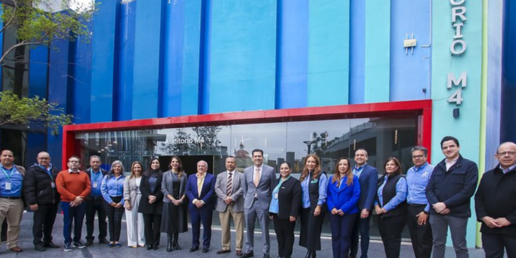 Presentan equipo de la SICyT y anuncian gira por las regiones de Jalisco