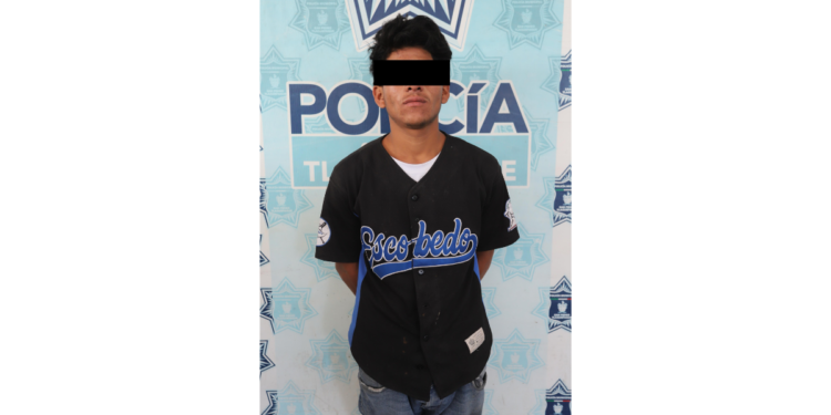 Detienen a joven en Tlaquepaque por presunta portación de arma de fabricación ilícita