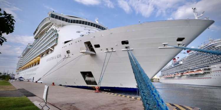 Recibe Puerto Vallarta más de 548 mil pasajeros de cruceros en 2024