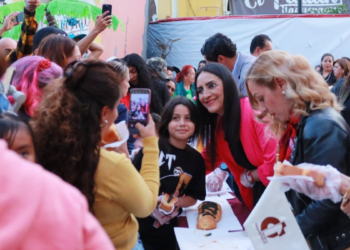 Comparten la alegría de los Reyes Magos en Tlaquepaque