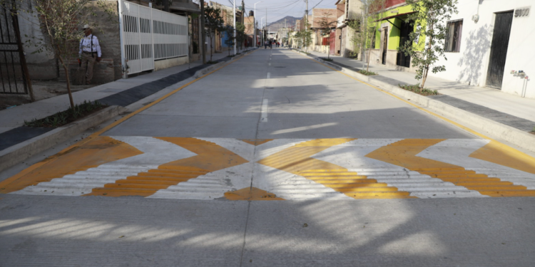 La Colonia Santa Lucía de Zapopan estrena nueva vialidad 