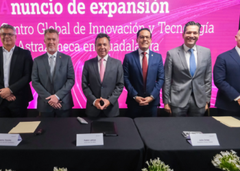 Celebra Gobernador Pablo Lemus anuncio de expansión de AstraZeneca en Jalisco