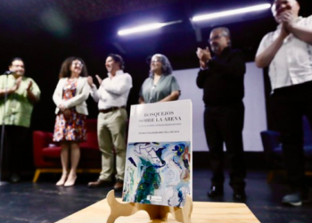 Celebran regreso de Miércoles Literarios al Ex Convento del Carmen