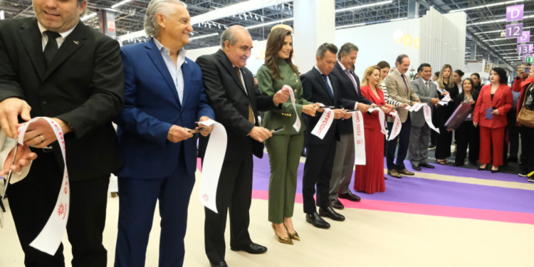 Inauguró Gobernador Pablo Lemus Expo Mueble Internacional Edición Invierno 2025